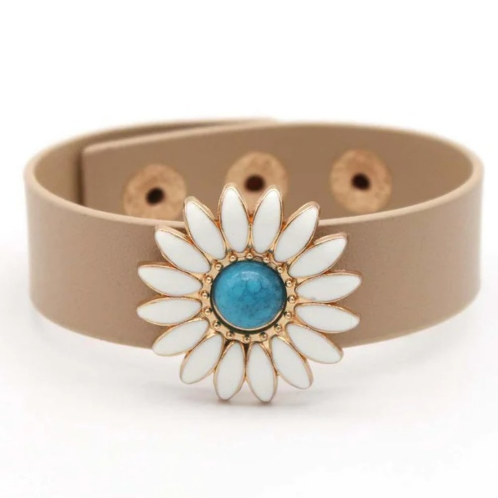 Boho Khaki Punk Sunflower Vegan Leather Bracelet - Picture 1 of 3